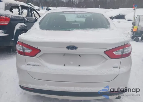 2013 Ford Fusion Se z USA, uszkodzony, nr VIN 3FA6P0H7XDR109990